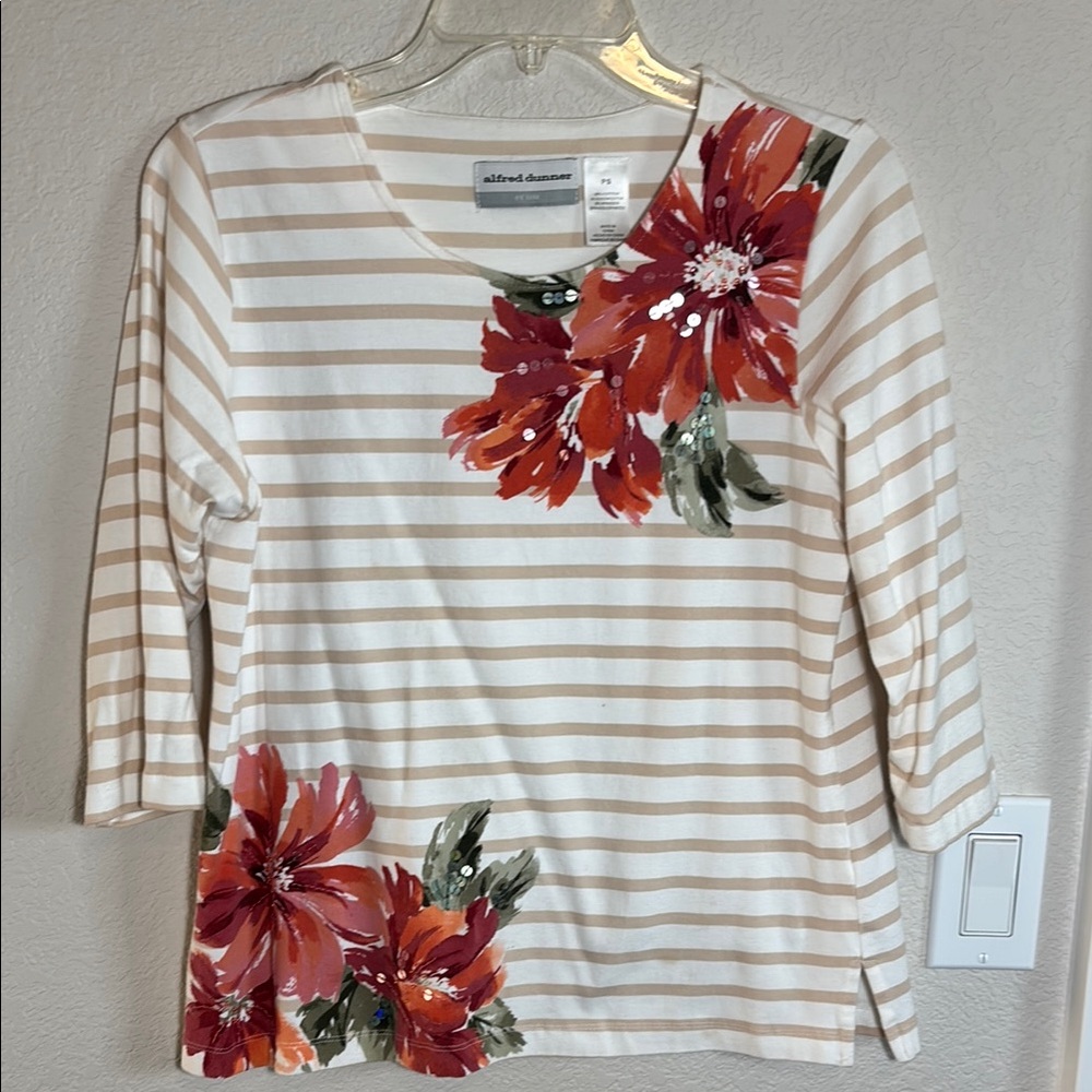 Alfred Dunner Tan Graphic Blouse with Relaxed Fit